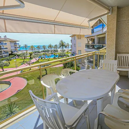 Golf D 201 Only Families Apartment *